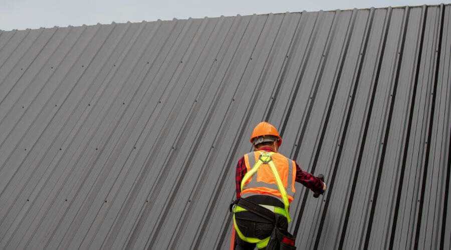 Professional metal roof installation services in Cressey, CA